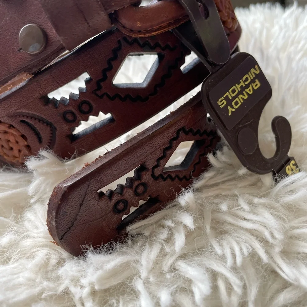 Randy Nichols Handmade Brown Tooled Western Rodeo Leather belt with woven accent